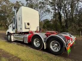 2014 Kenworth T403, Cummins ISX 470hp, 18sp manual 50T rated - picture1' - Click to enlarge