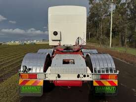 2014 Kenworth T403, Cummins ISX 470hp, 18sp manual 50T rated - picture2' - Click to enlarge