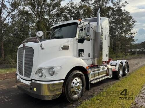 2014 Kenworth T403, Cummins ISX 470hp, 18sp manual 50T rated