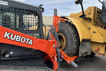 Range Machinery - HIMAC Skid Steer Tyre Grabber TG4000XL