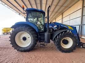 New Holland T7 250 - picture0' - Click to enlarge