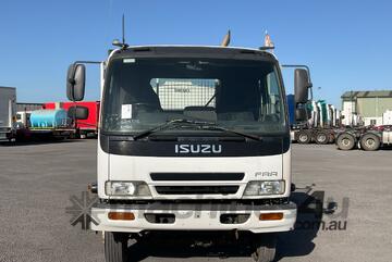 2004 Isuzu FRR500 Diesel Fuel Tank 2004 Isuzu FRR500 Diesel Fuel Tank