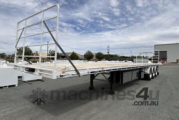 2022 MIDLAND 45' FLAT TOP TRAILER