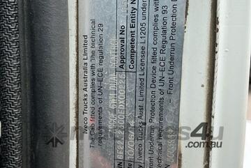 Iveco 2014   ACCO Cab Chassis