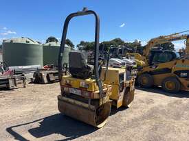 2004 Dynapac CC122 Dual Smooth Drum Roller - picture1' - Click to enlarge