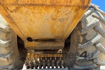2010 Caterpillar CP533E Roller (Padfoot)