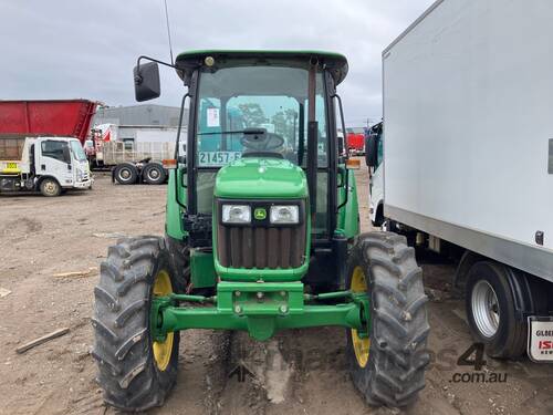 2018 John Deere 5075 E Tractor