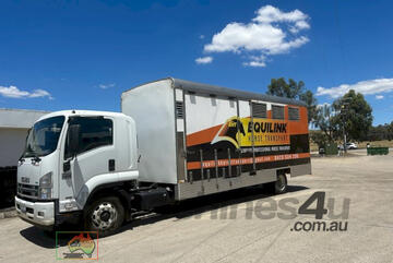 (10313) 2012 Isuzu FSR-850 Horse Transport Truck (Euroa, VIC)