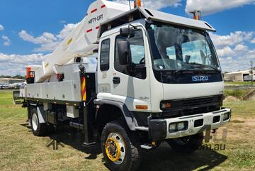 Isuzu FTS750 4X4 Single Cab with EWP Truck.
