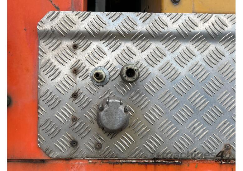 Vawdrey Tri Axle Vacuum Tanker Trailer