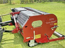 Redexim Verti-Drain 7521 Lawn Aerator Corer - picture0' - Click to enlarge