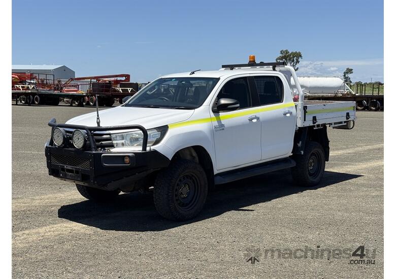 2016 TOYOTA HILUX SR UTE