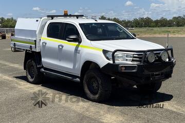 Toyota 2016   HILUX SR UTE