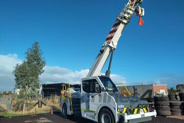 TIDD PC28 Superlift Pick & Carry Crane