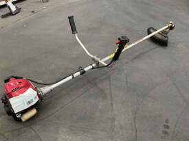 HONDA GX35 Brush Cutter. - picture0' - Click to enlarge