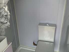 Unused 6m Accommodation Pod - picture0' - Click to enlarge