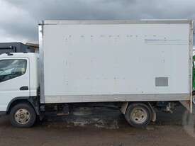 Fuso Canter - picture2' - Click to enlarge