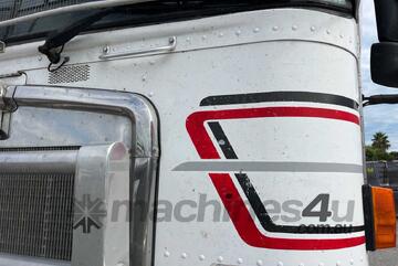 2006 Kenworth K104 Prime Mover Sleeper Cab