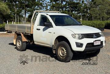 Mitsubishi 2014   TRITON GL UTE