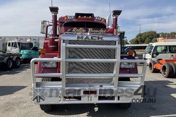 1984 Mack Super Liner 6x4 Prime Mover