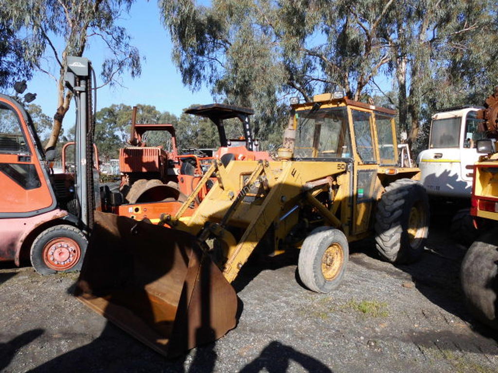 Used 1989 Massey Ferguson MF50 Tractor With Front End Loader in ELTHAM, VIC