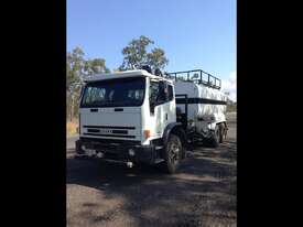2004 INTERNATIONAL ACCO 2350 G FOR SALE - picture0' - Click to enlarge