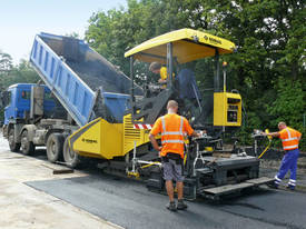 Bomag BF300C - Pavers - picture1' - Click to enlarge