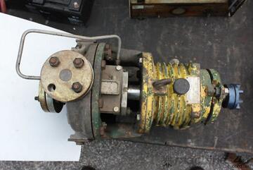 Chesterton stainless process pumps 1' x 1.5