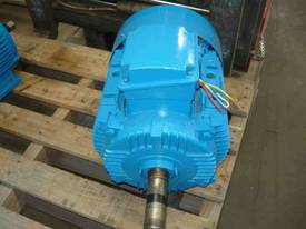 LAFERT INDUSTRIAL 15HP 3 PHASE ELECTRIC MOTOR/ 293 - picture1' - Click to enlarge