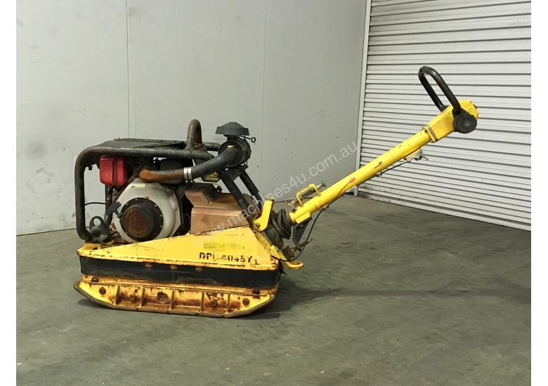caption WACKER NEUSON DPU 4045Y 356KG PLATE COMPACTOR -711