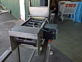 Anchor Lidder - Sandwich Packaging - Tray Sealer 2 - picture0' - Click to enlarge