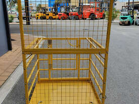 250kg Forklift Safety Man Cage / Work Platform (Flatpack) - picture1' - Click to enlarge