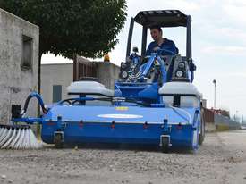 MultiOne sweeper 100 - picture0' - Click to enlarge