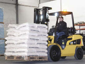 Caterpillar 3.5 Tonne LPG Counterbalance Forklift - picture1' - Click to enlarge