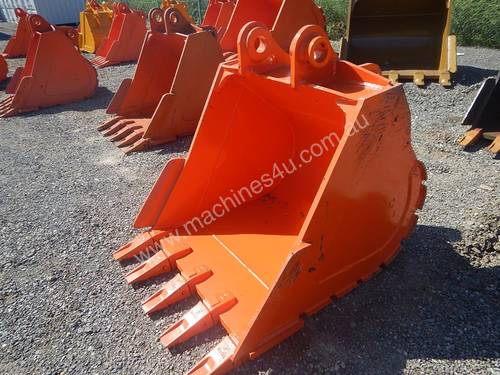 1050mm Digging Bucket to suit ZX200