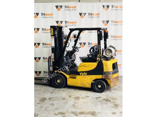 Yale 2.0t counterbalanced container mast forklift