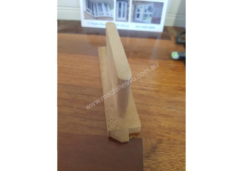 caption Single end tenoner with 2 tables