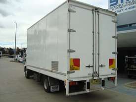 Fuso Fighter 1024 Pantech Truck - picture2' - Click to enlarge