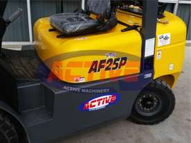Active Machinery AF25P Petrol Forklift - picture0' - Click to enlarge
