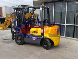 Active Machinery AF25P Petrol Forklift - picture1' - Click to enlarge