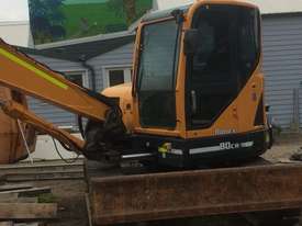 Hyundai 8.6 tonne 2015 Excavator only 460 hours - picture0' - Click to enlarge