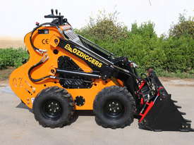 Oz Diggers Mini Loader  - picture0' - Click to enlarge