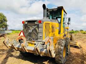 2014 Volvo G930 Motor Grader - picture1' - Click to enlarge