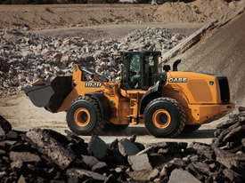 CASE 1021F WHEEL LOADERS - picture0' - Click to enlarge
