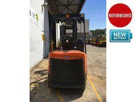 Refurbished 2T Narrow Aisle Forklift - picture2' - Click to enlarge