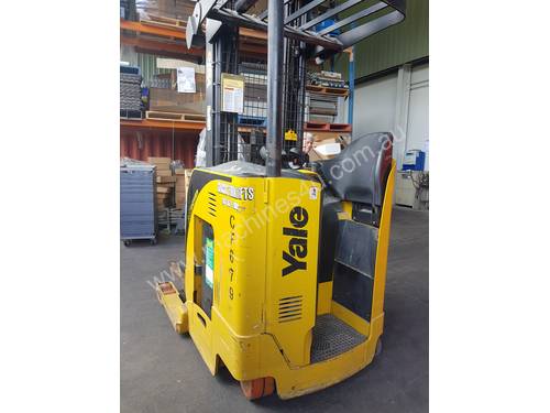 Double Deep Reach Truck with Cold Store Protection - Hire