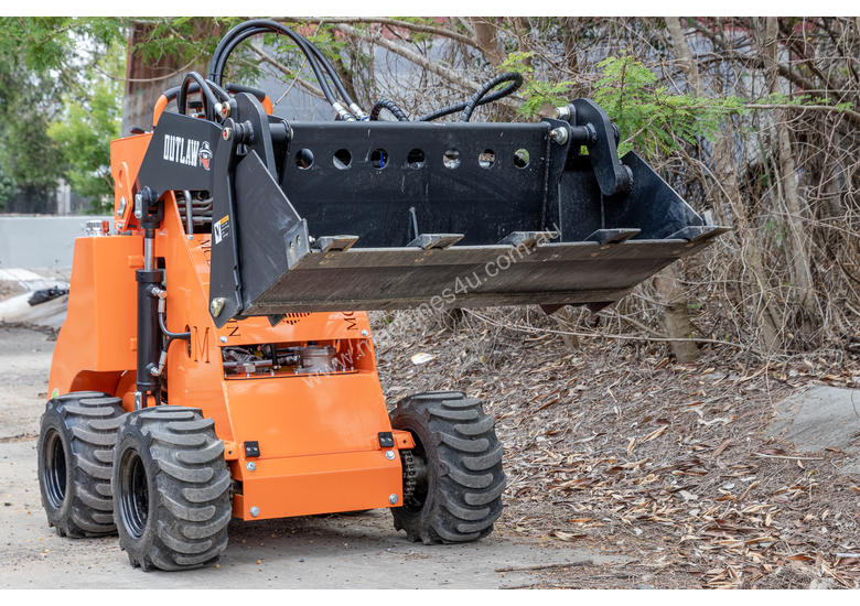 caption Australian Made Mini Loader McLoughlin Outlaw P Mini Loader Kohler Petrol 3 SPEED