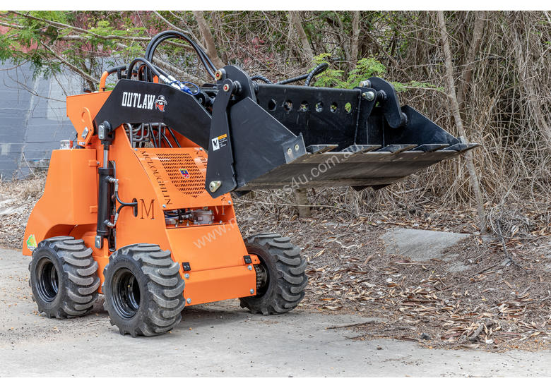 caption Australian Made Mini Loader McLoughlin Outlaw P Mini Loader Kohler Petrol 3 SPEED