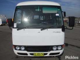 2012 Mitsubishi Fuso BE600 Rosa - picture1' - Click to enlarge