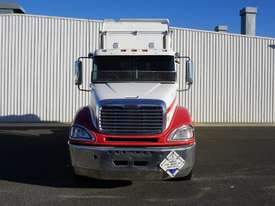 2008 Freightliner Columbia Automatic Steel Tipper - picture0' - Click to enlarge